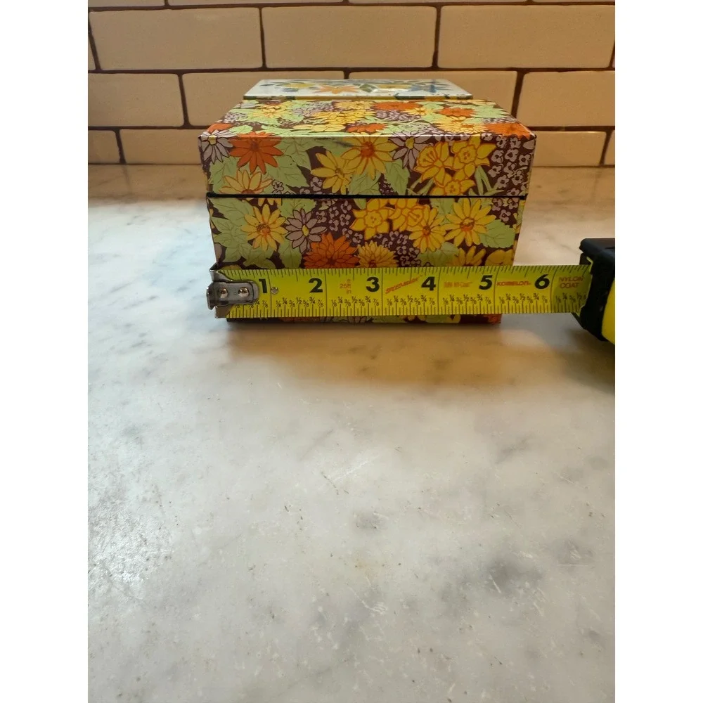 Vintage Floral Tin Storage Box‎ Syndicate Mfg Co Pennsylvania 1970s Retro